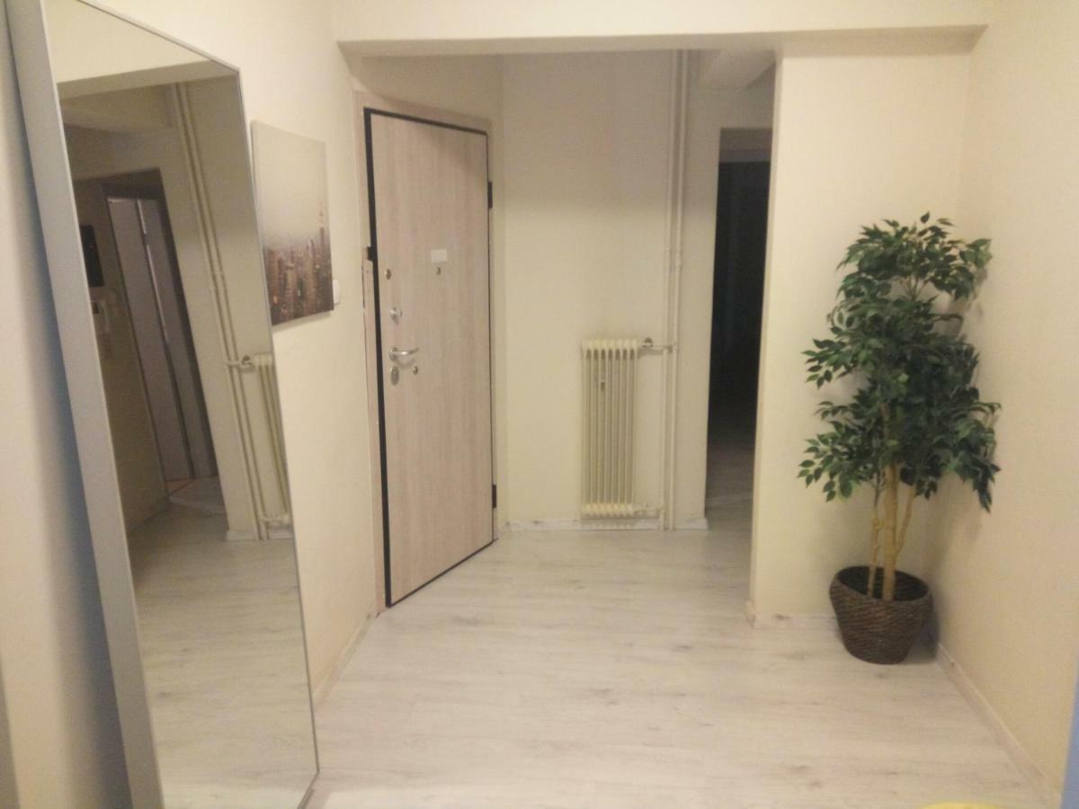 Apartment In The Center Of Atenas Exterior foto